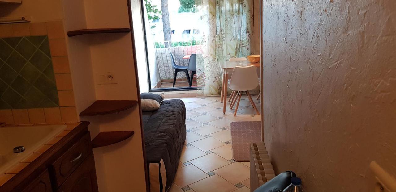 Residence Caroline T2 Clim Parking ลา กร็องเดอ-ม็อต ภายนอก รูปภาพ